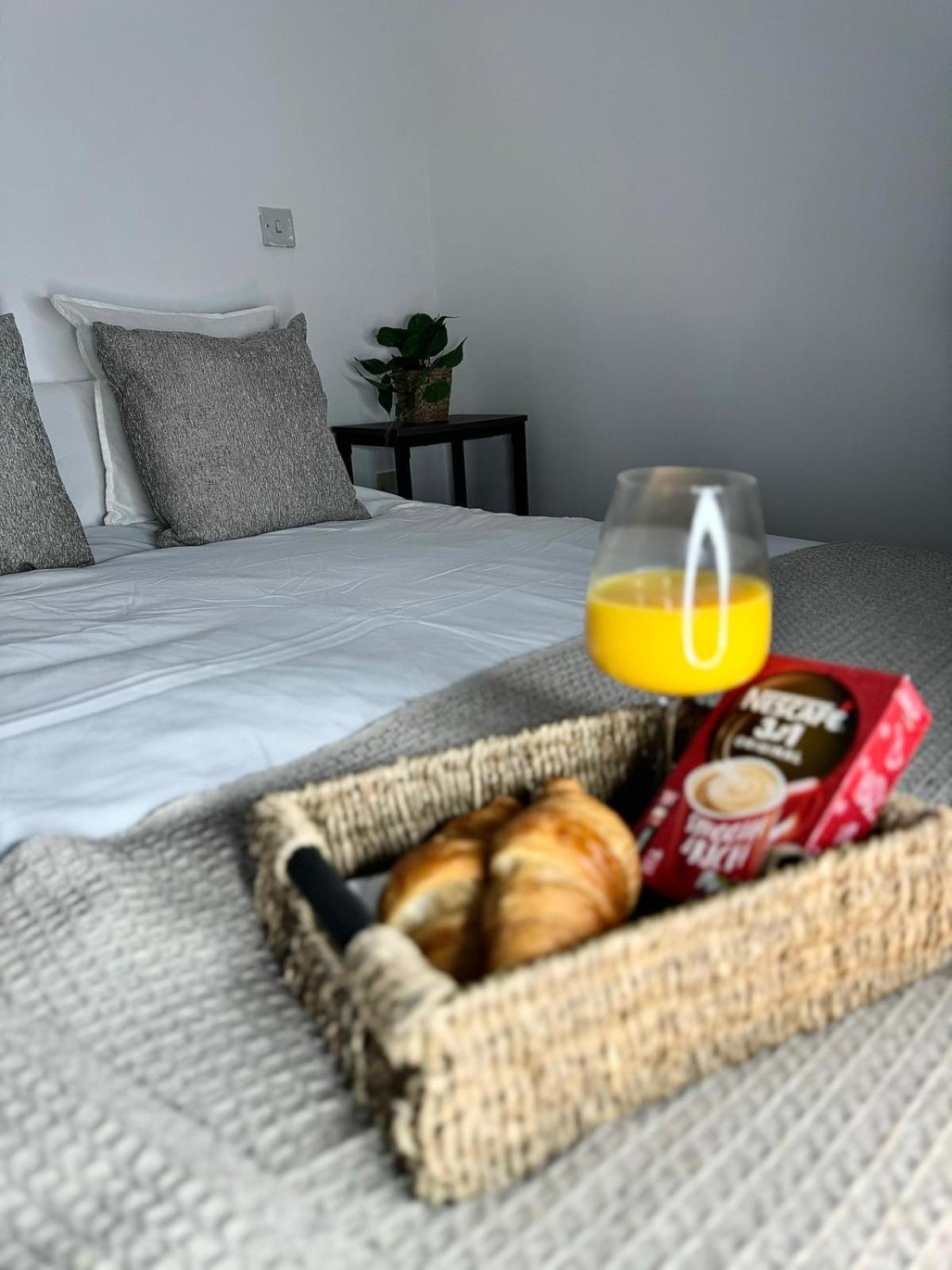 Birmingham City Centre Apartment - No Deposit Required- Free Parking Exterior foto
